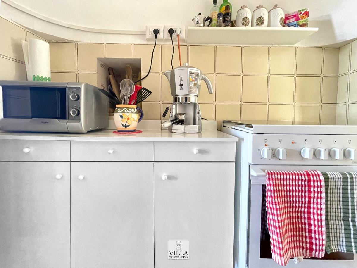 Villa Nonna Nina By La Puglia In Un Trullo Locorotondo Bagian luar foto